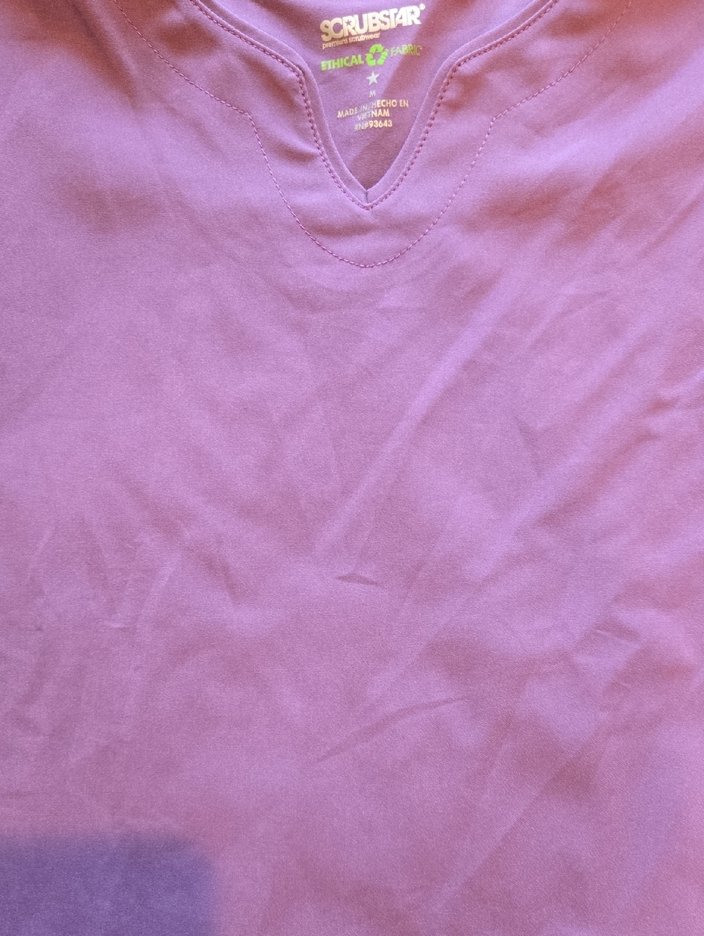 NWOT MEDIUM Scrubstar V-Neck Scrub Top in Light Purple